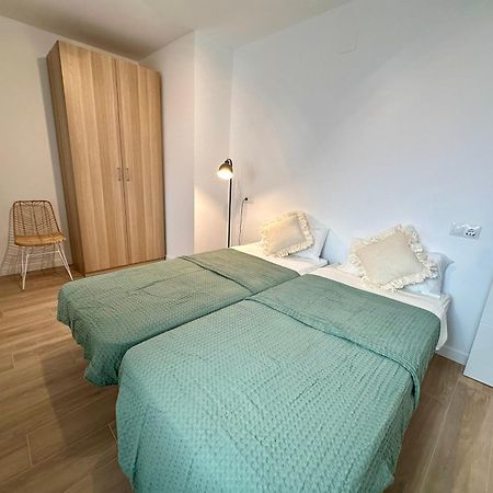 Appartement Atico Con Solarium Y Bbq Cerca Del Centro 6 Pax à Málaga Extérieur photo