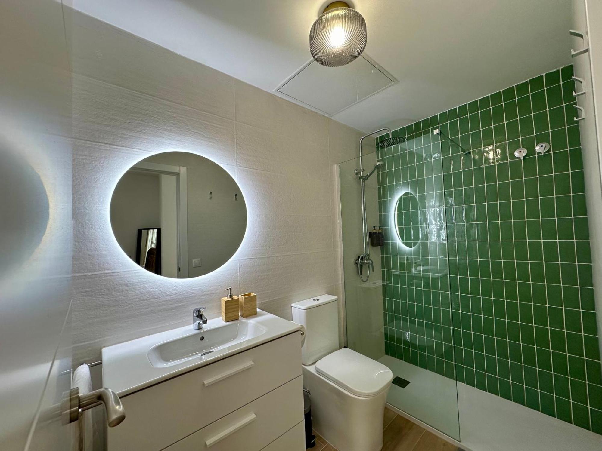 Appartement Atico Con Solarium Y Bbq Cerca Del Centro 6 Pax à Málaga Extérieur photo
